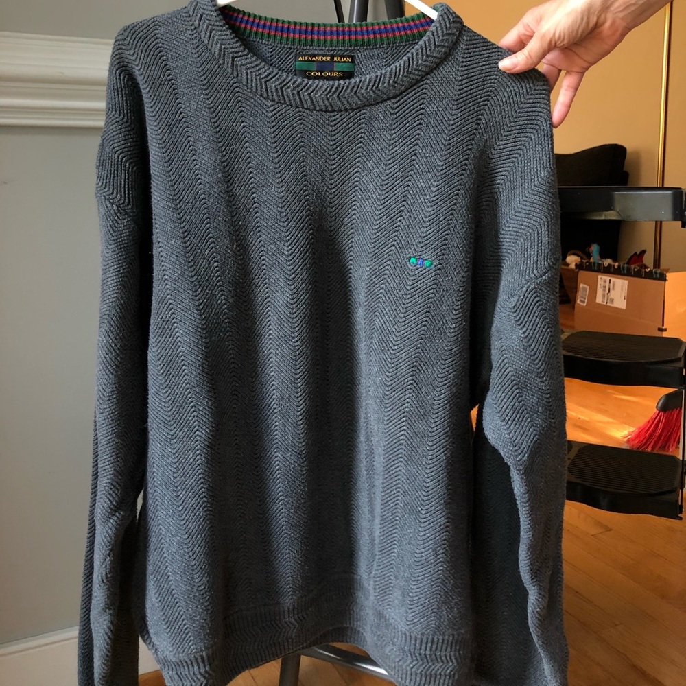Oversized pullover sweater